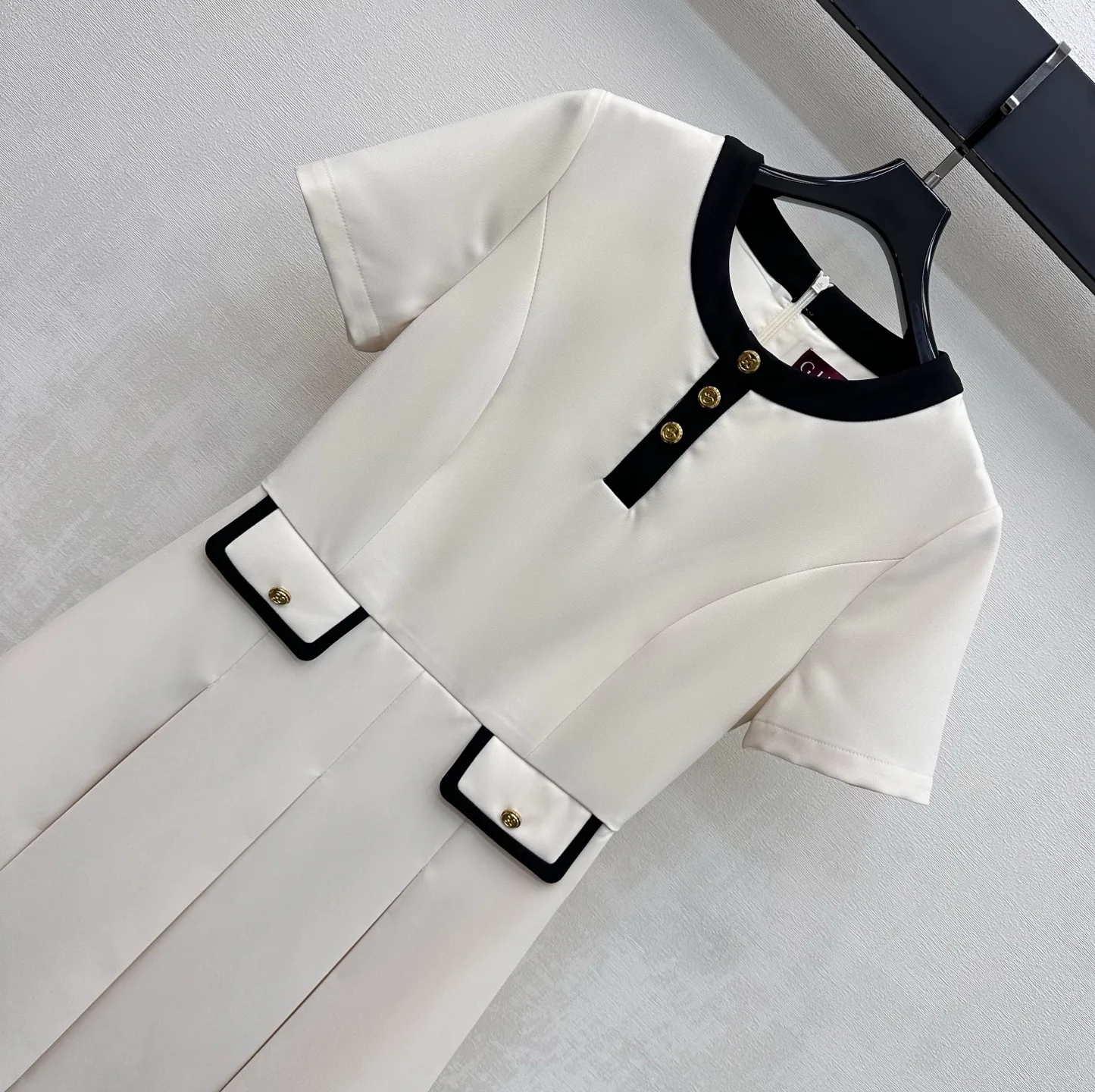Платья Женские Gucci 13467743
