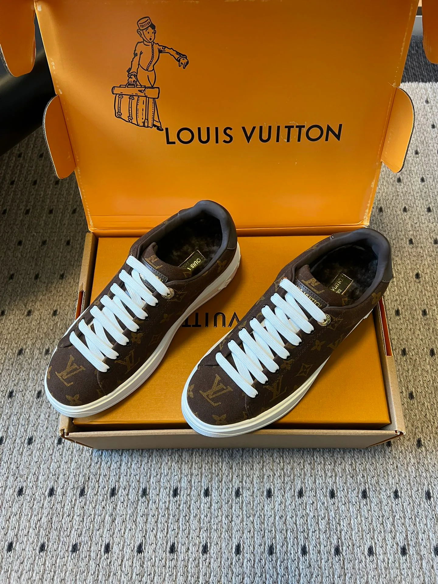 Кеды Женские Louis Vuitton 11645087