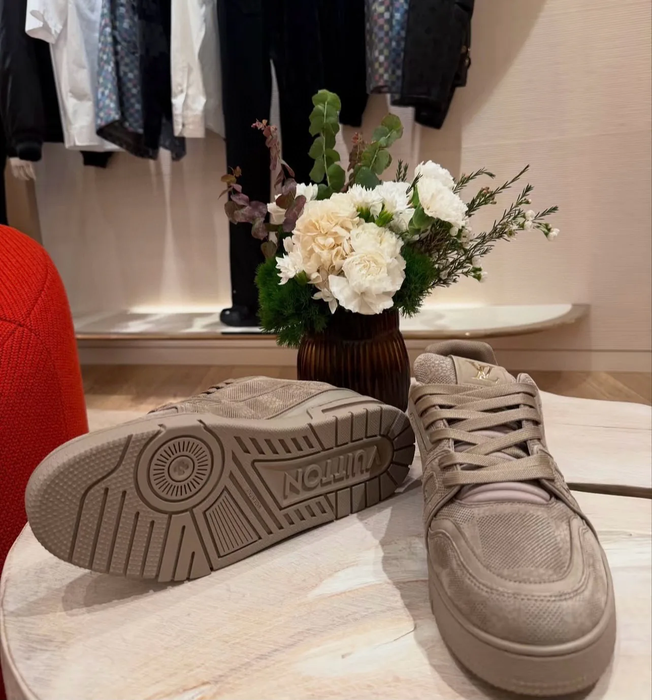 Кроссовки Женские Louis Vuitton 155160