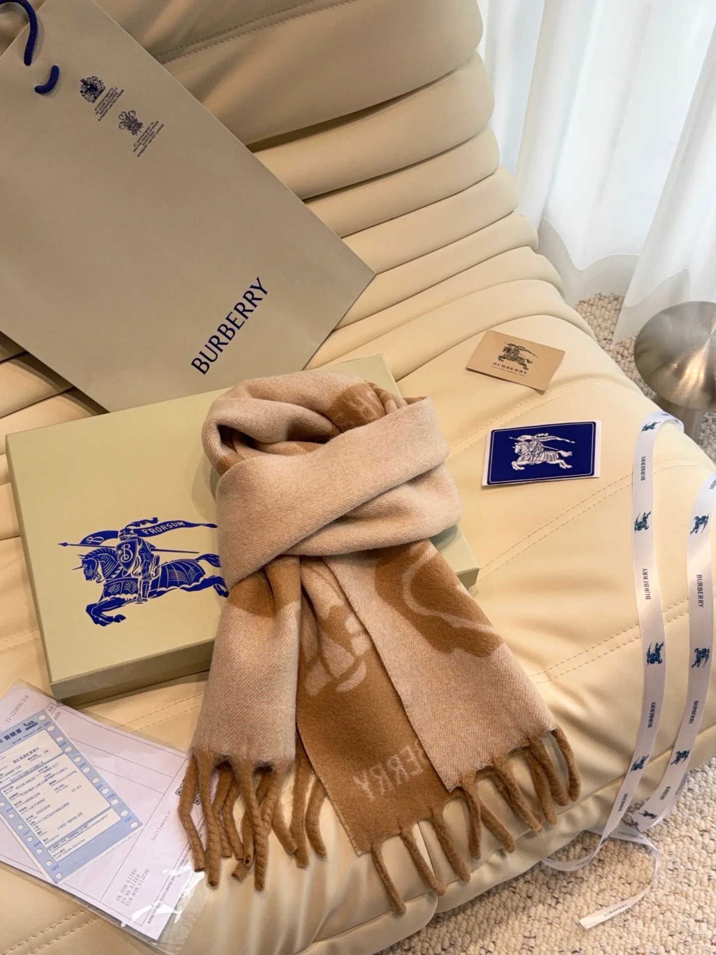 Шарфы Burberry 18287321