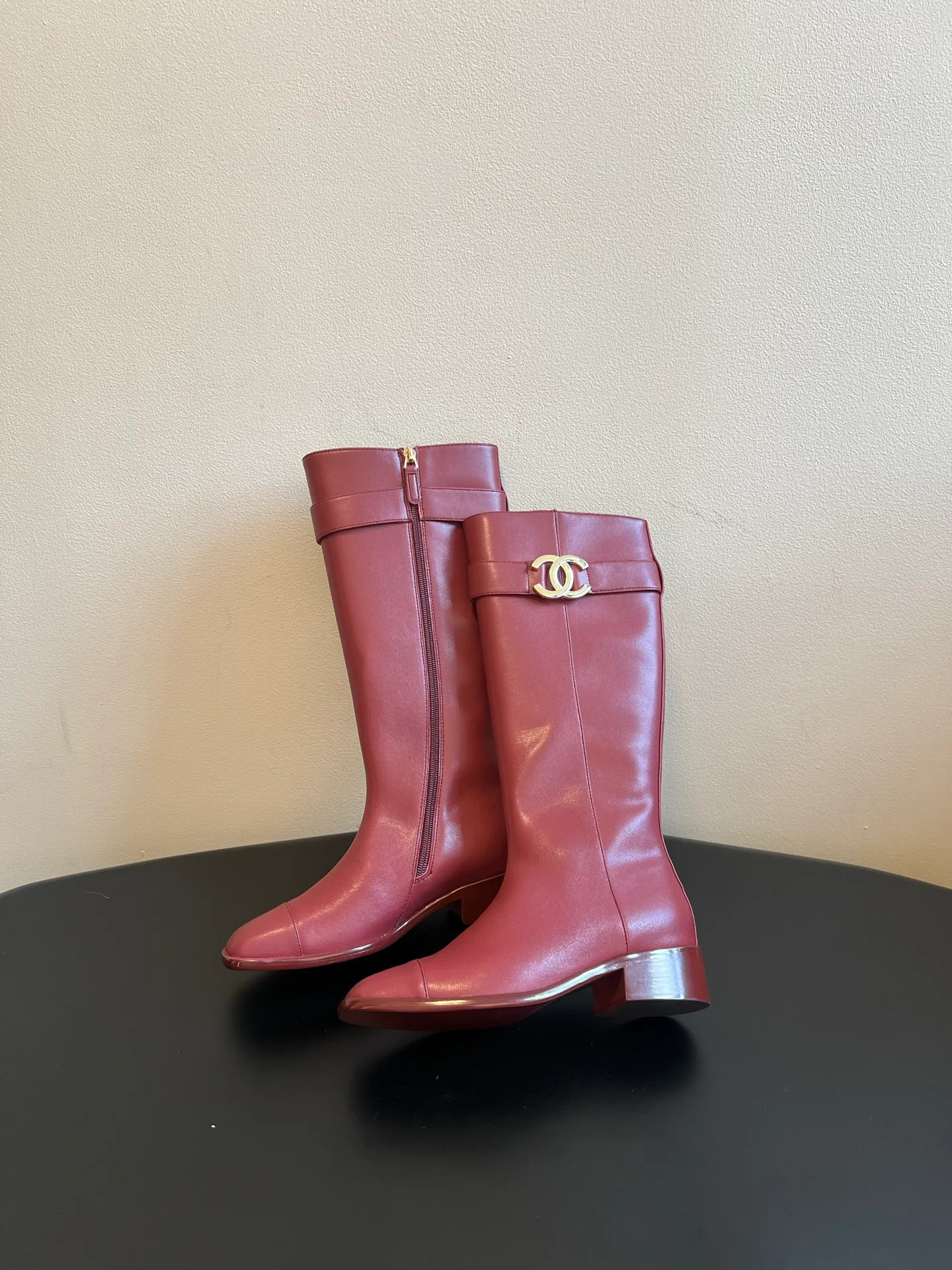 Сапоги Женские Chanel 18205937