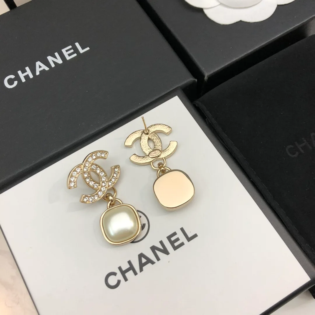 Бижутерия Chanel 17782084