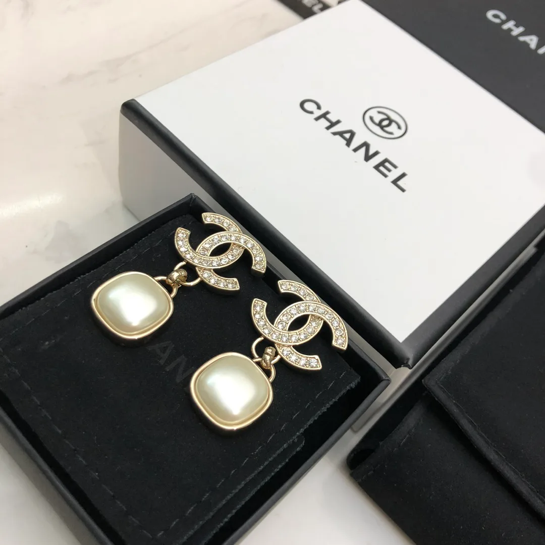 Бижутерия Chanel 17782084
