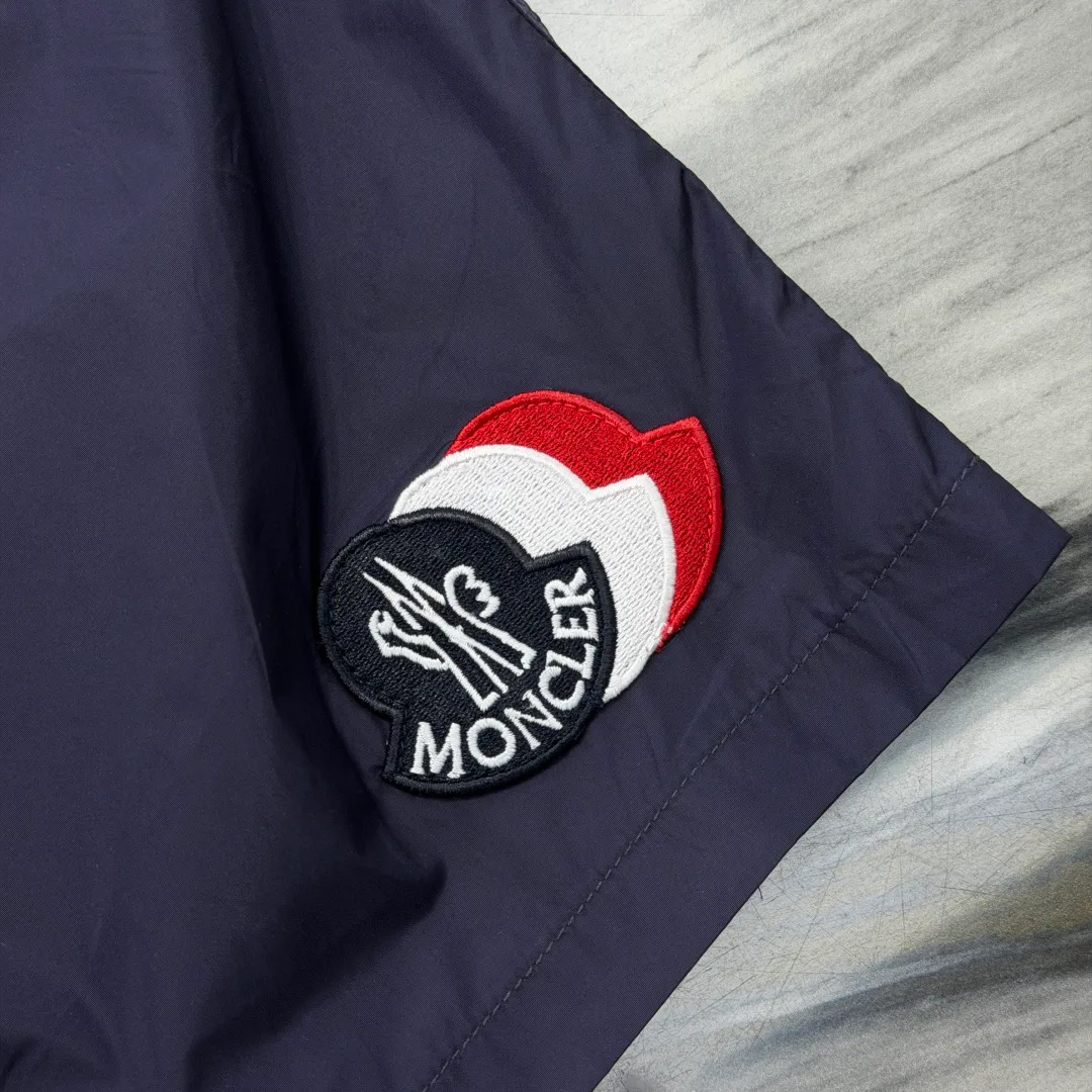 Шорты Мужские Moncler 13336983