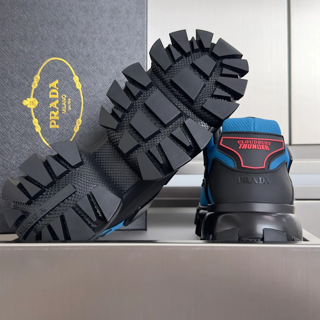 Кроссовки Женские Prada 878029