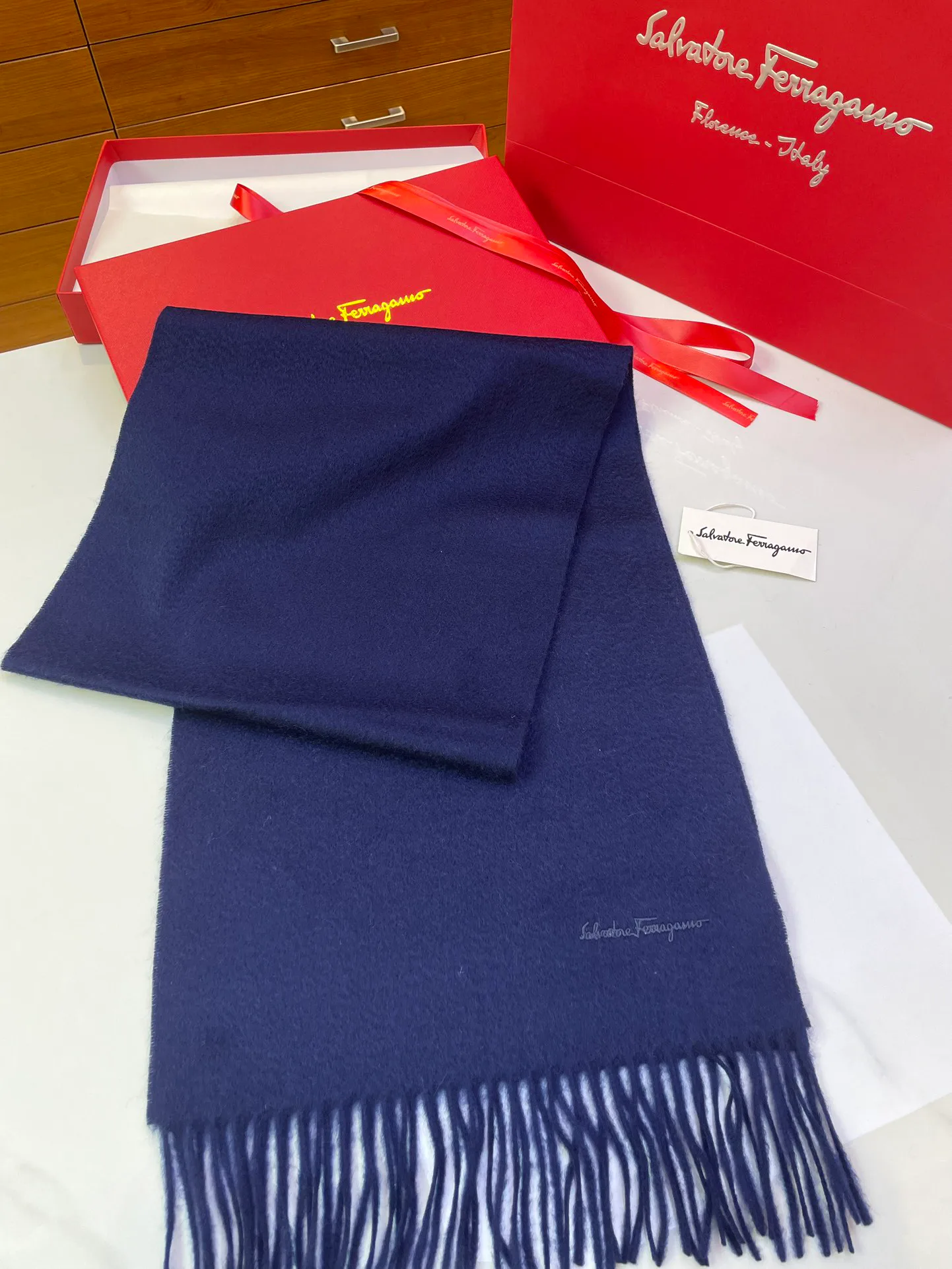 Шарфы Salvatore Ferragamo 76794