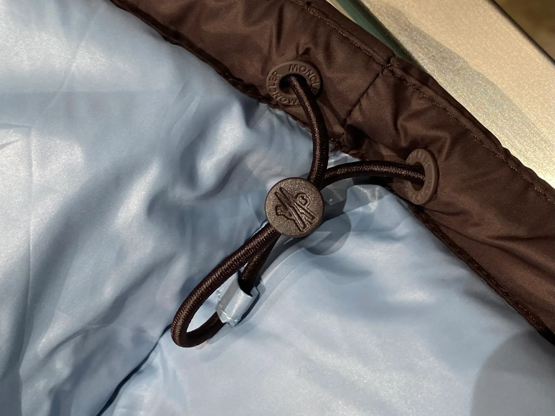 Куртки И Пуховики Мужские Moncler 608704