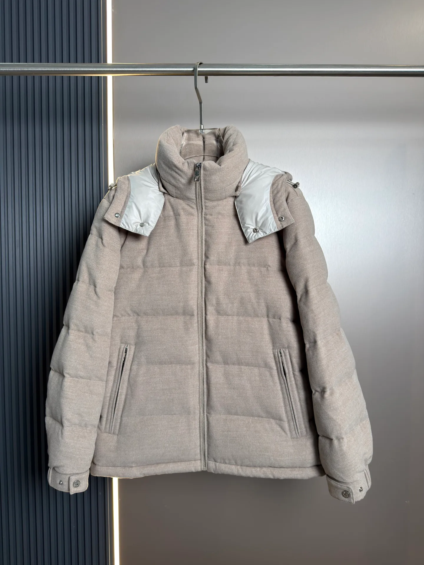 Куртки И Пуховики Мужские Louis Vuitton 18216862