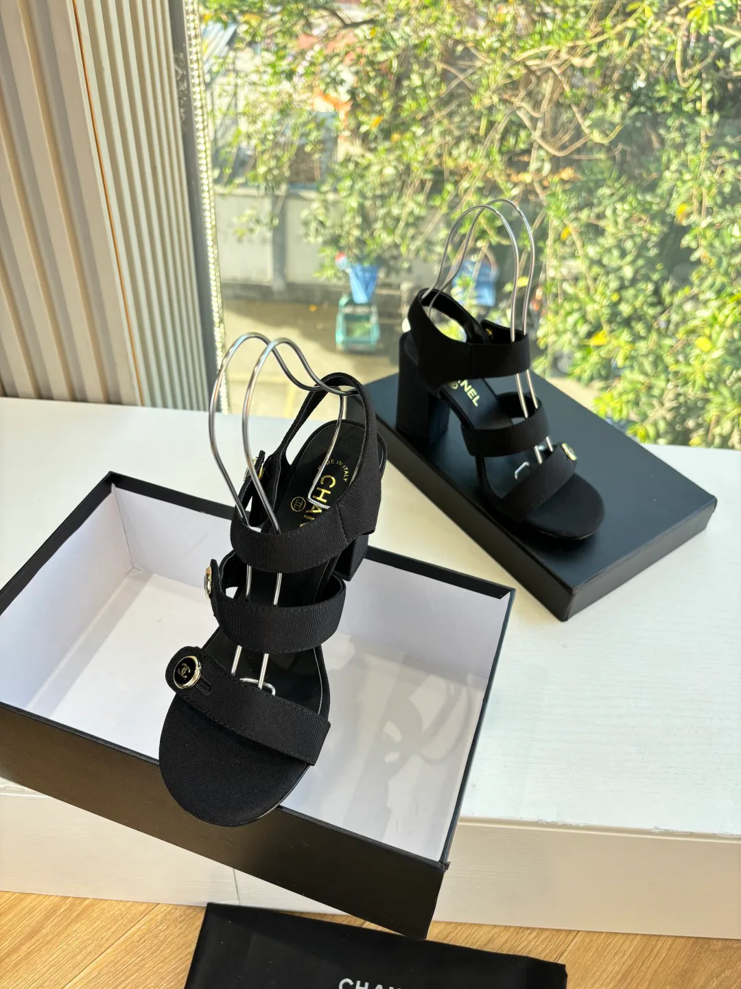 Босоножки Женские Chanel 10211563