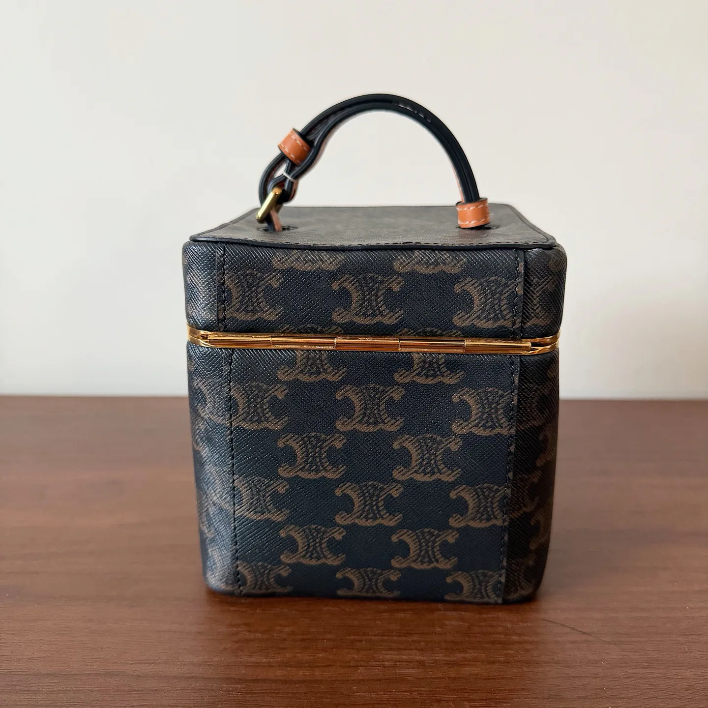 Классические Сумки Женские Celine 5017948