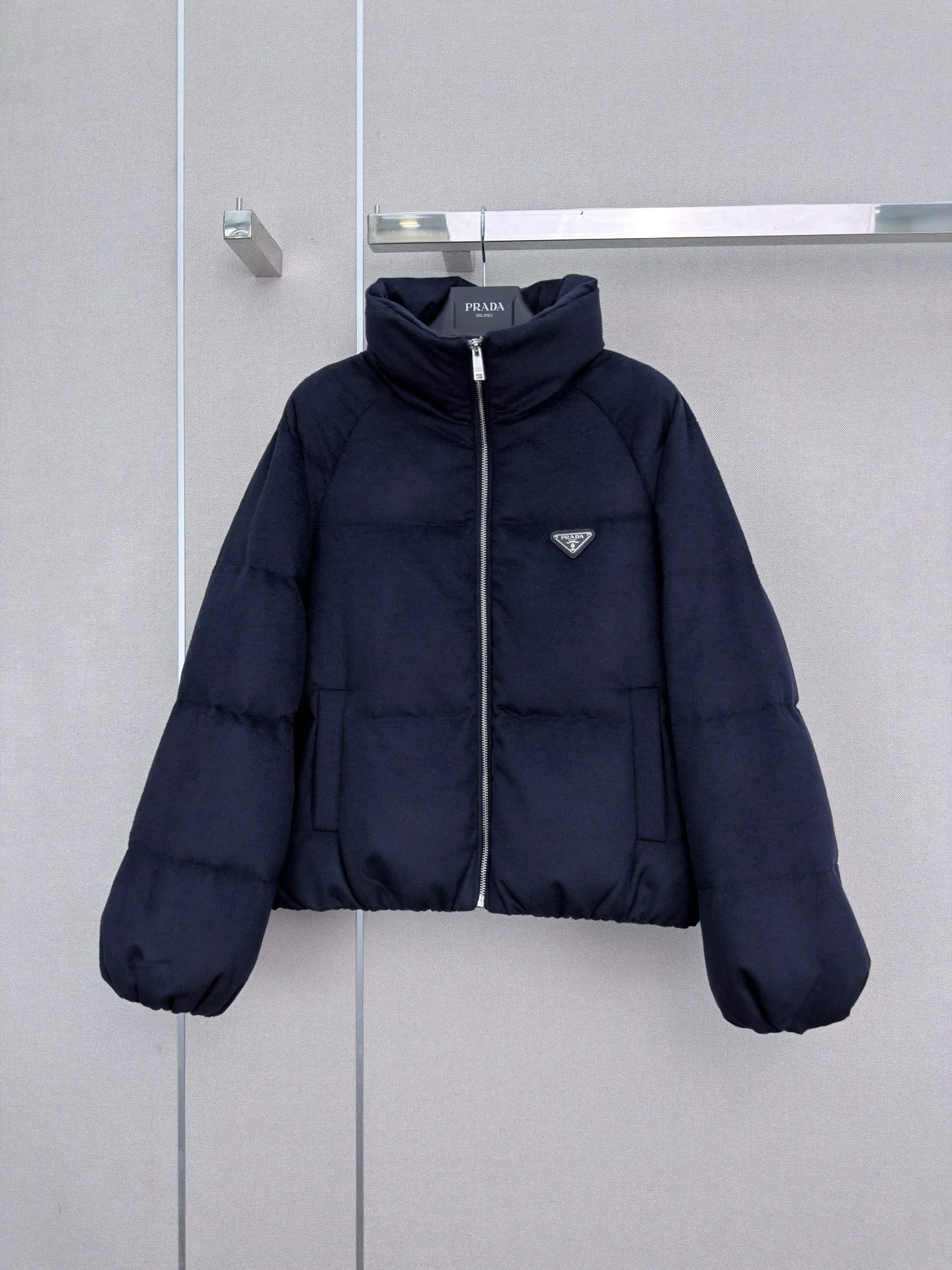 Куртки И Пуховики Женские Prada 18108055
