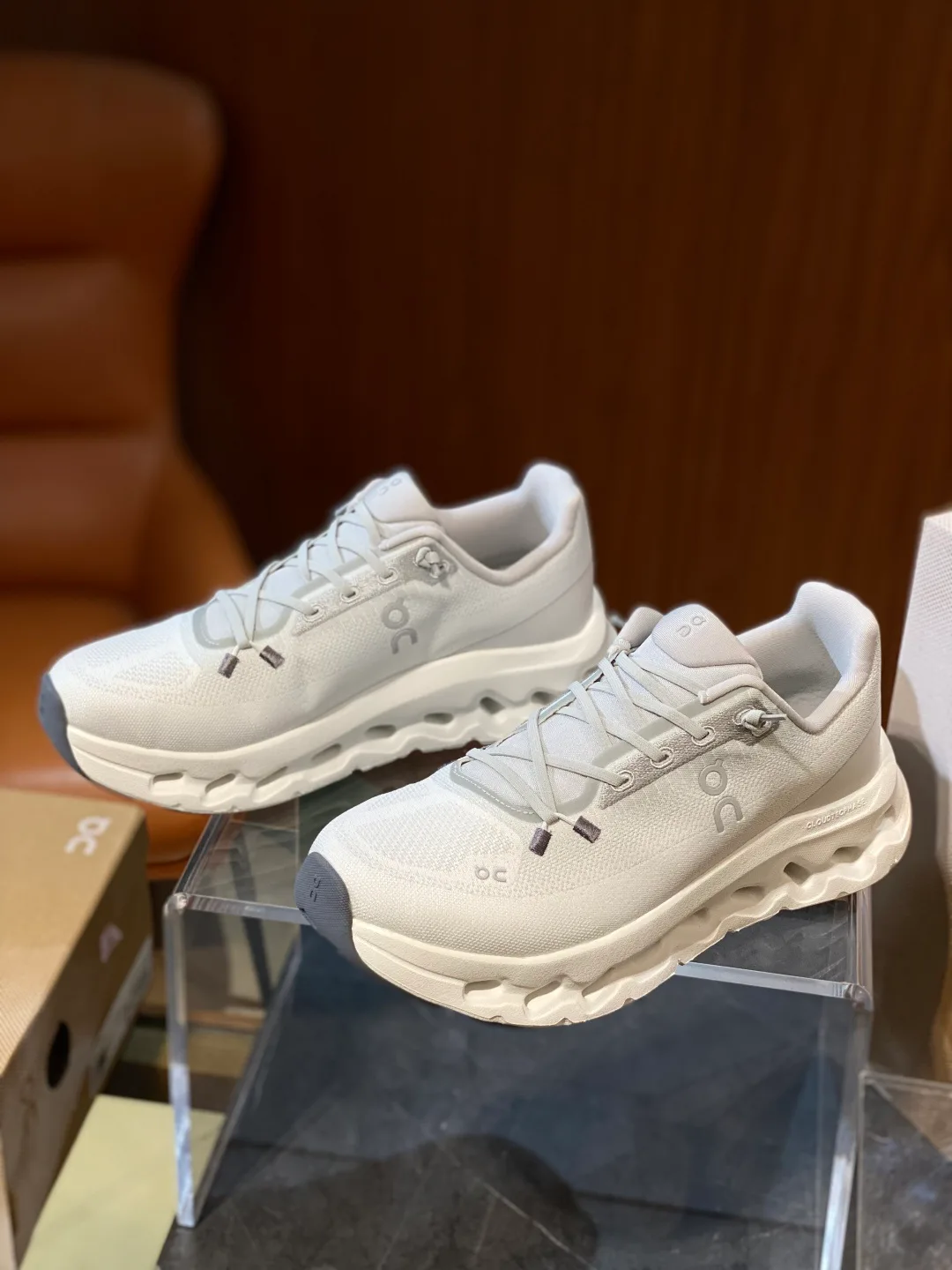 Кроссовки Женские Loewe 11517926