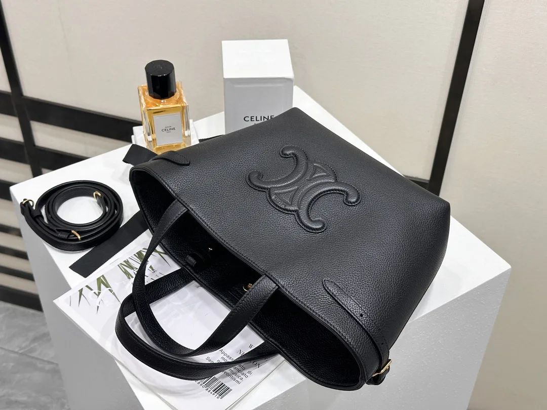 Классические Сумки Женские Celine 10627528