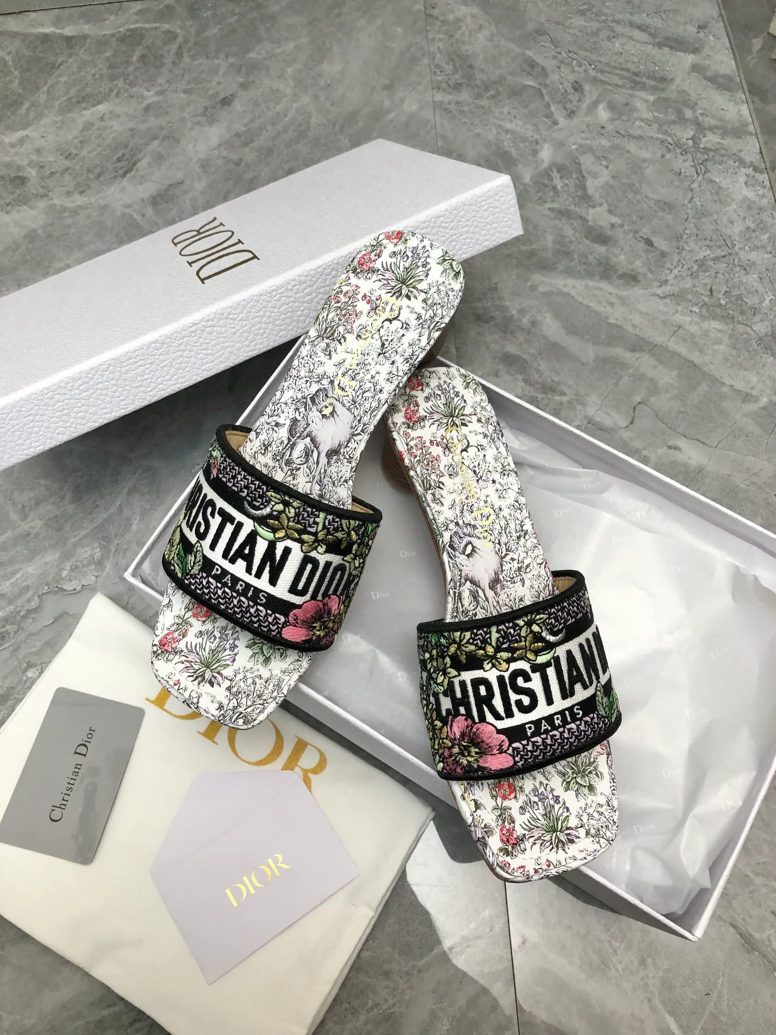 Босоножки Женские Christian Dior 18633986