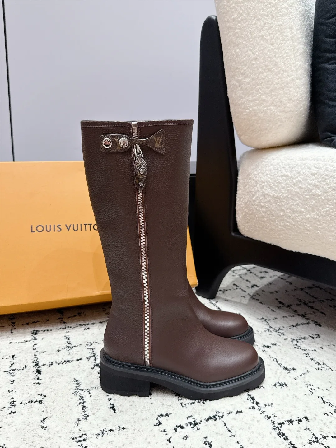 Сапоги Женские Louis Vuitton 18454481