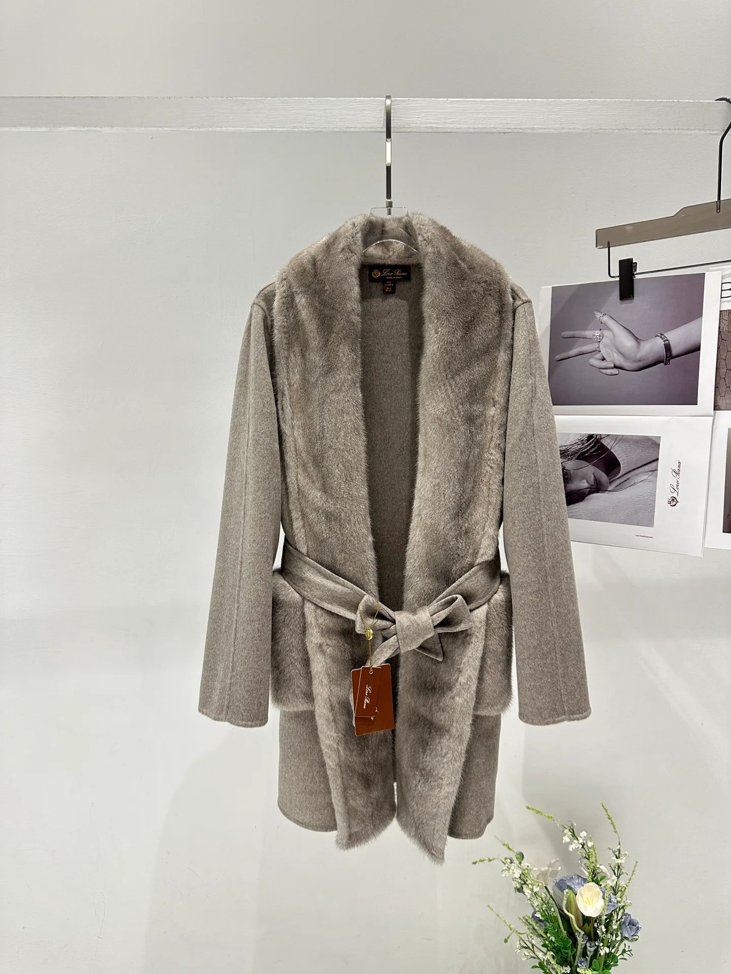 Пальто Женские Loro Piana 18082923