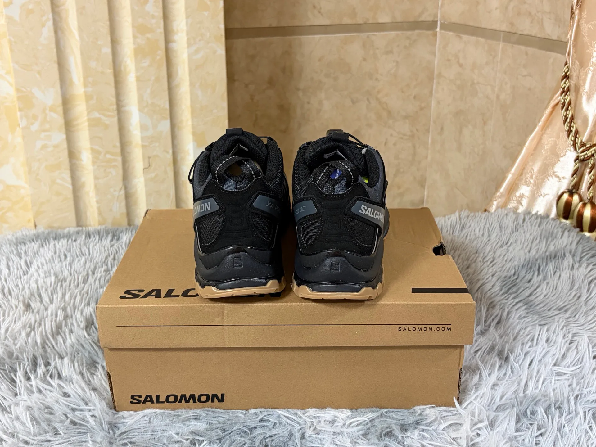 Кроссовки Женские Salomon 19708801