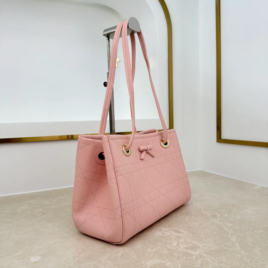 Классические Сумки Женские Christian Dior 18187882