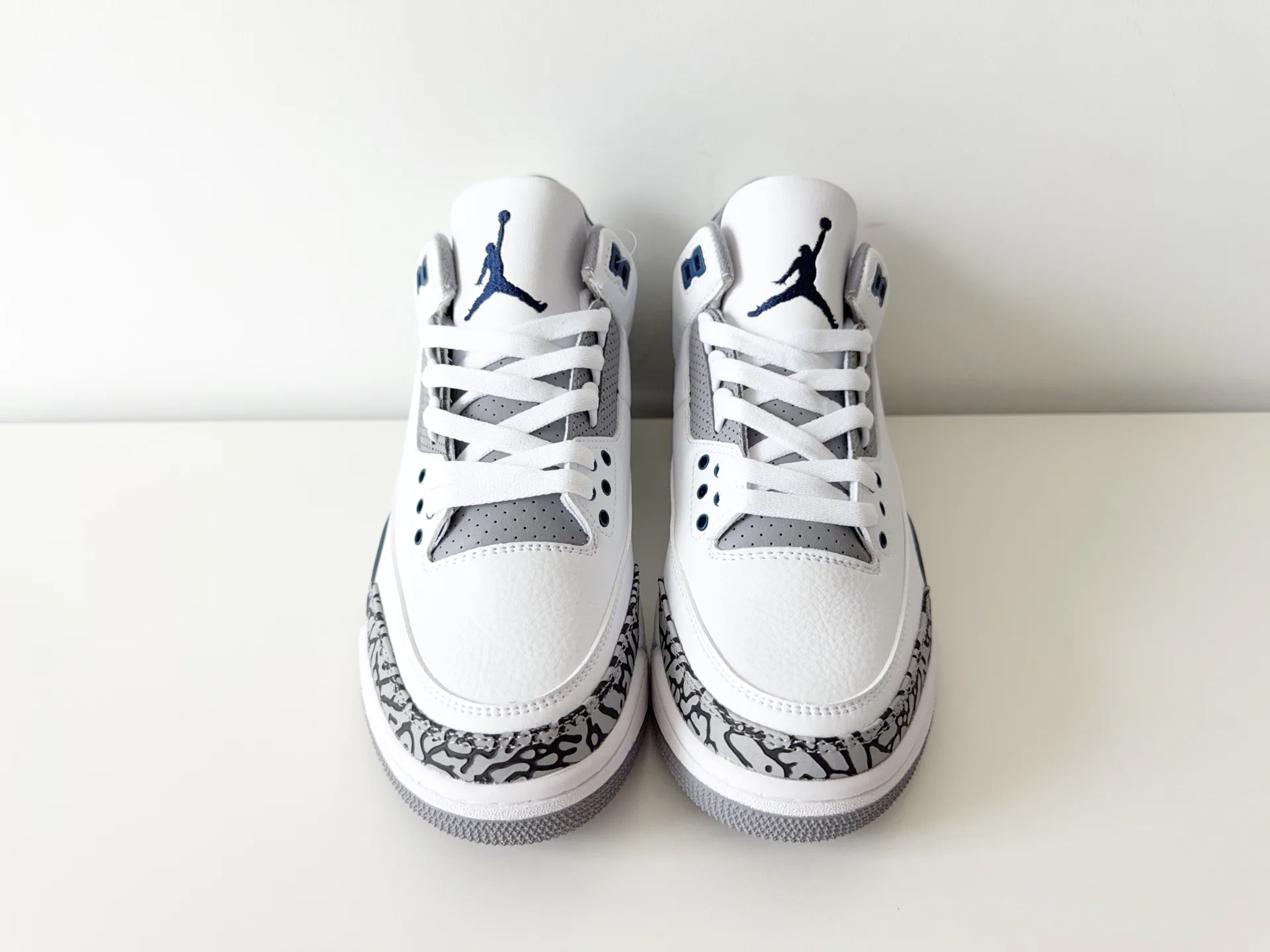 Кроссовки Женские Air Jordan 810817