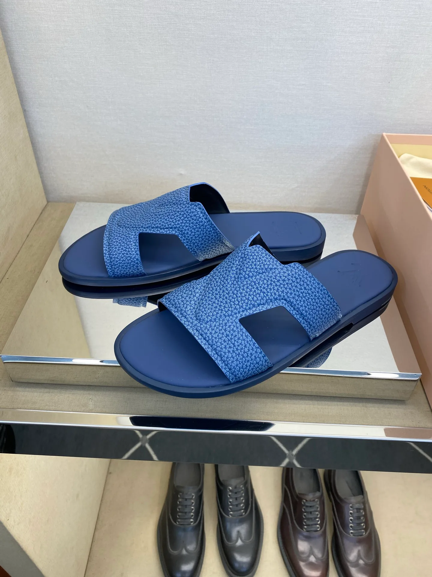 Шлепанцы Мужские Louis Vuitton 11956879