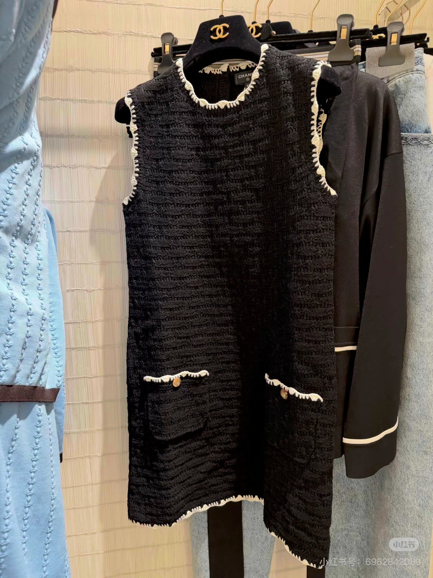 Платья Женские Chanel 9710935