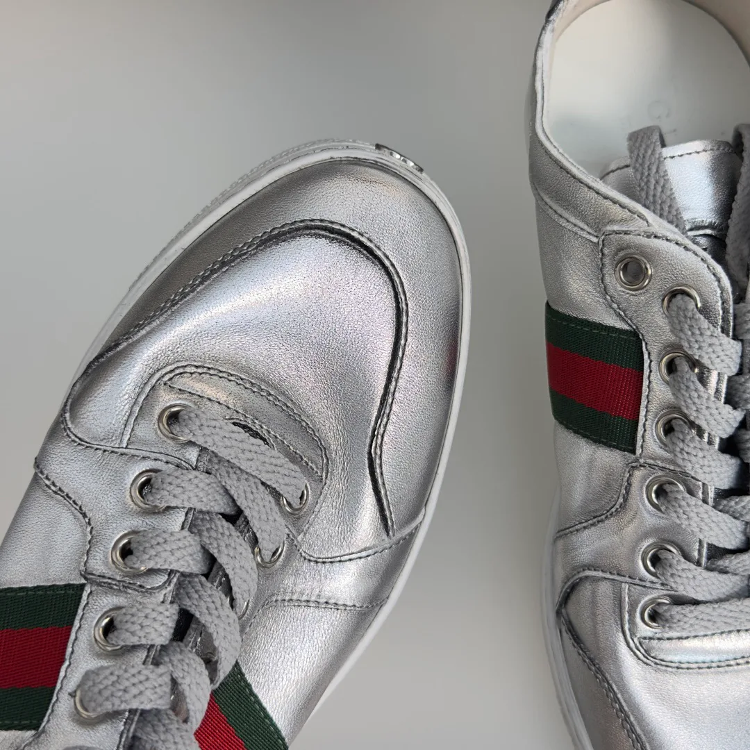 Кроссовки Женские Gucci 19598212