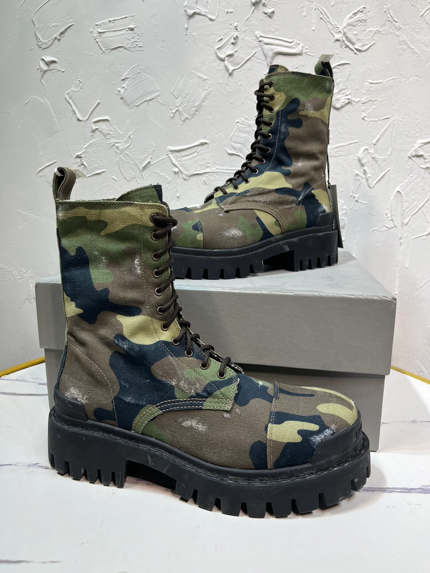 Ботинки Мужские Balenciaga 17962267