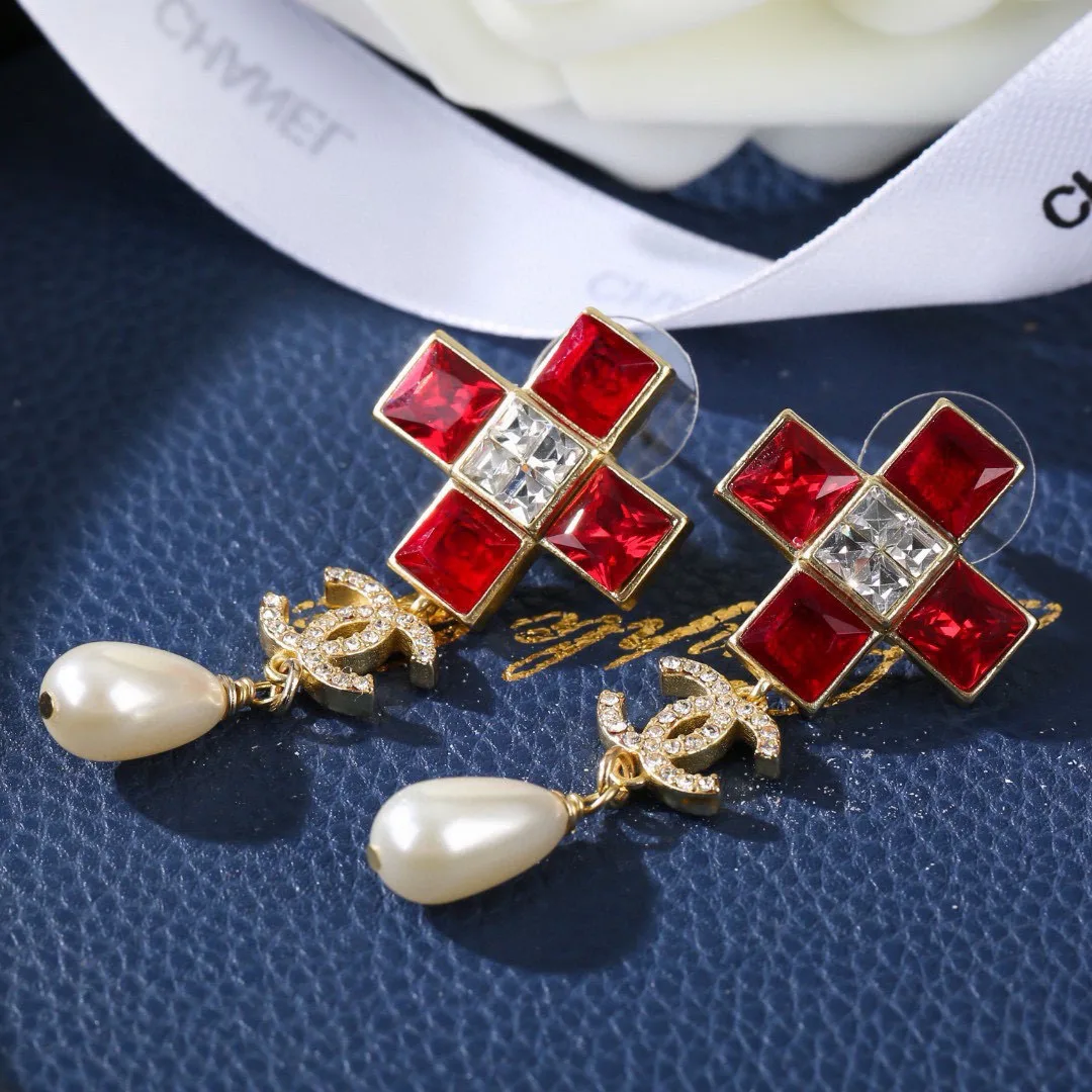 Бижутерия Chanel 18306306