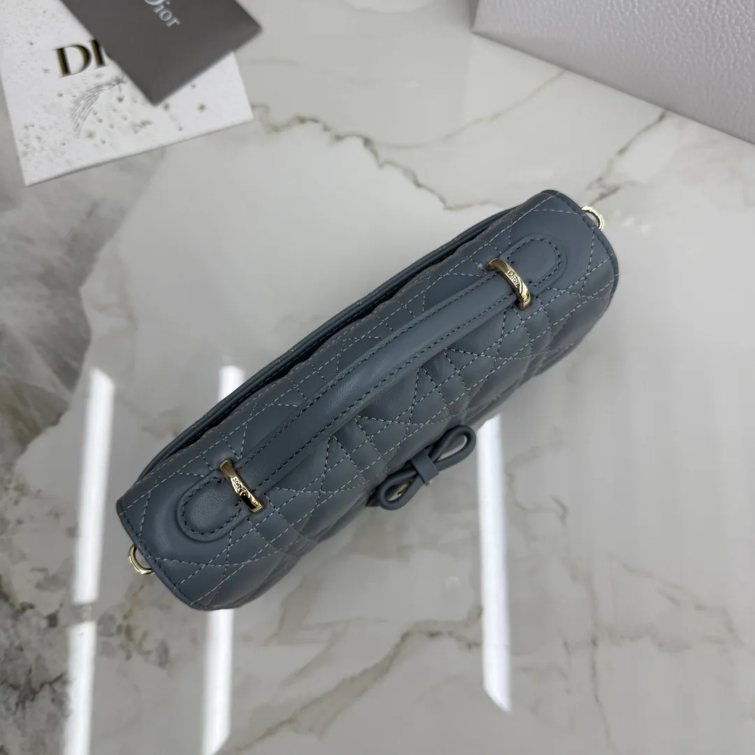 Классические Сумки Женские Christian Dior 12594773