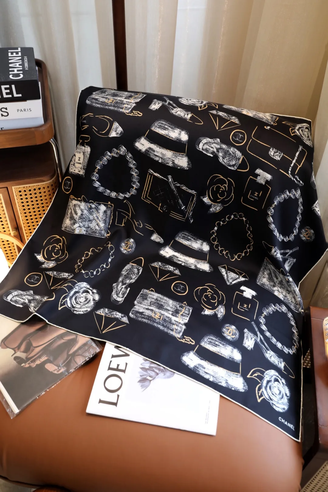 Платки Chanel 13980590
