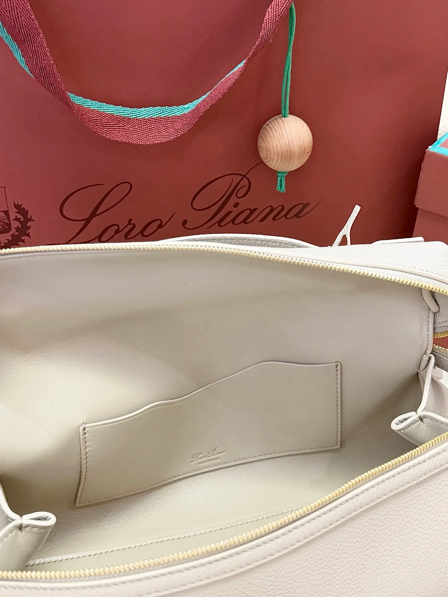 Классические Сумки Женские Loro Piana 17692347