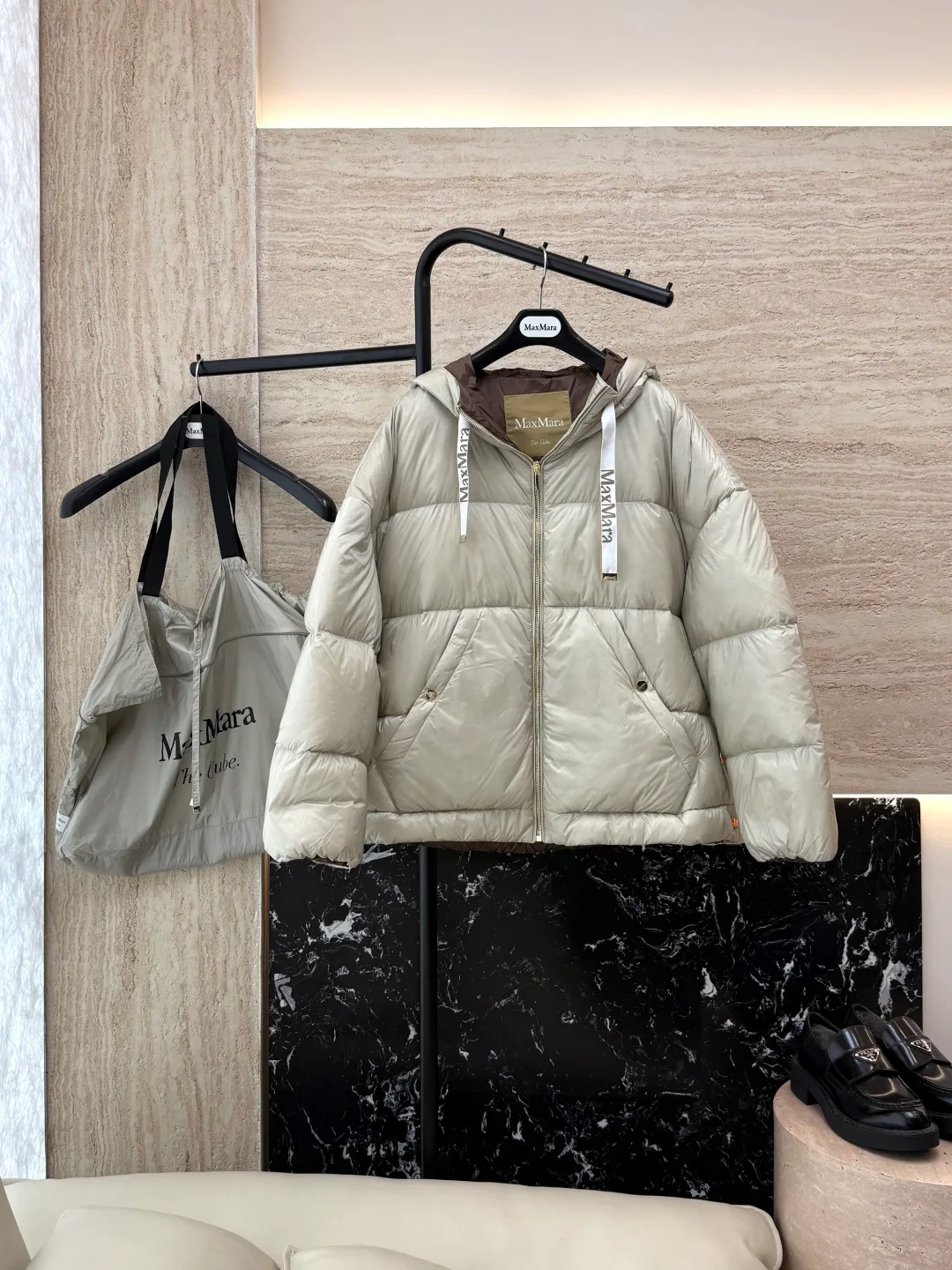Куртки И Пуховики Женские Max Mara 18983595