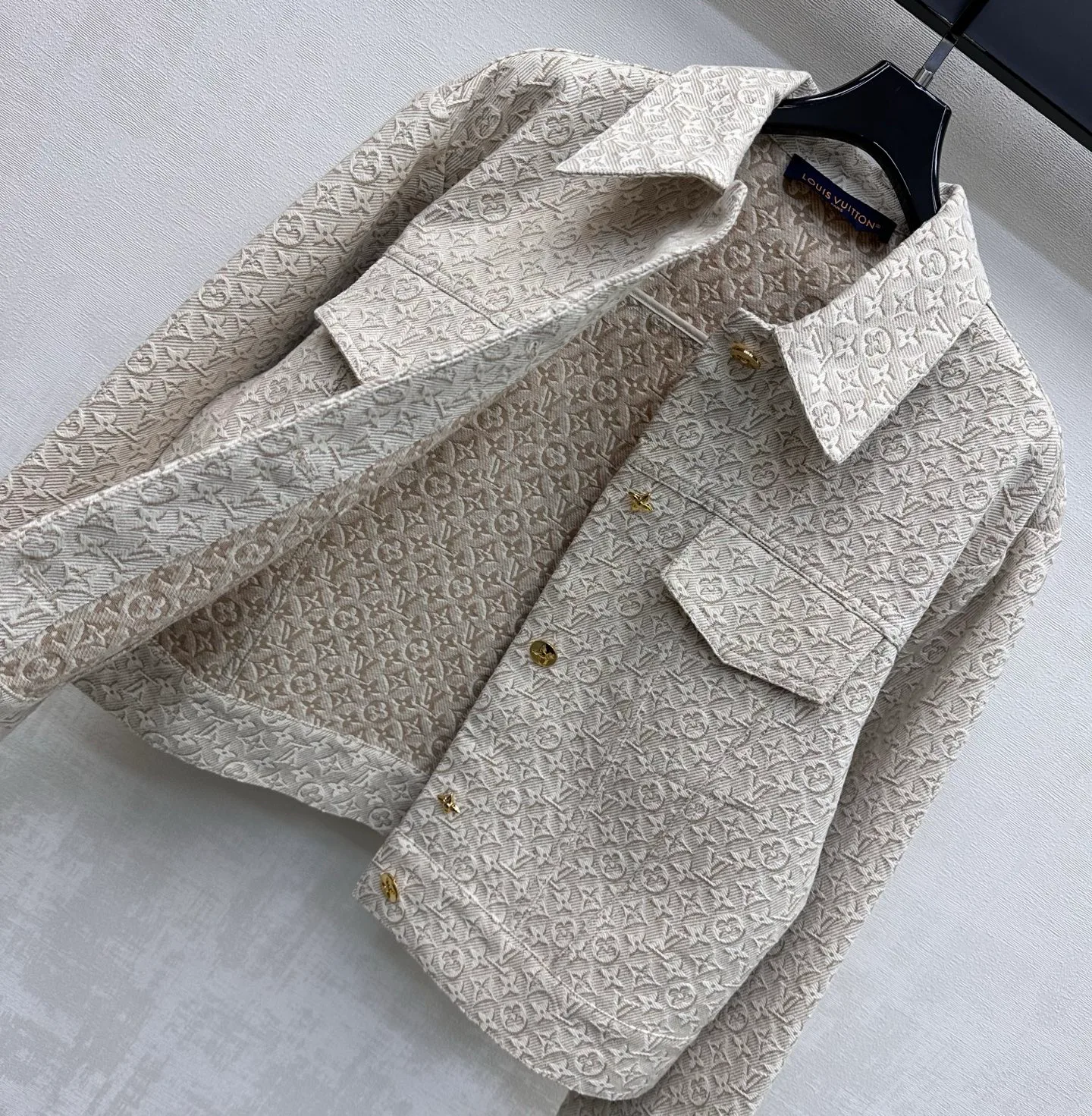 Жакеты Женские Louis Vuitton 11910690