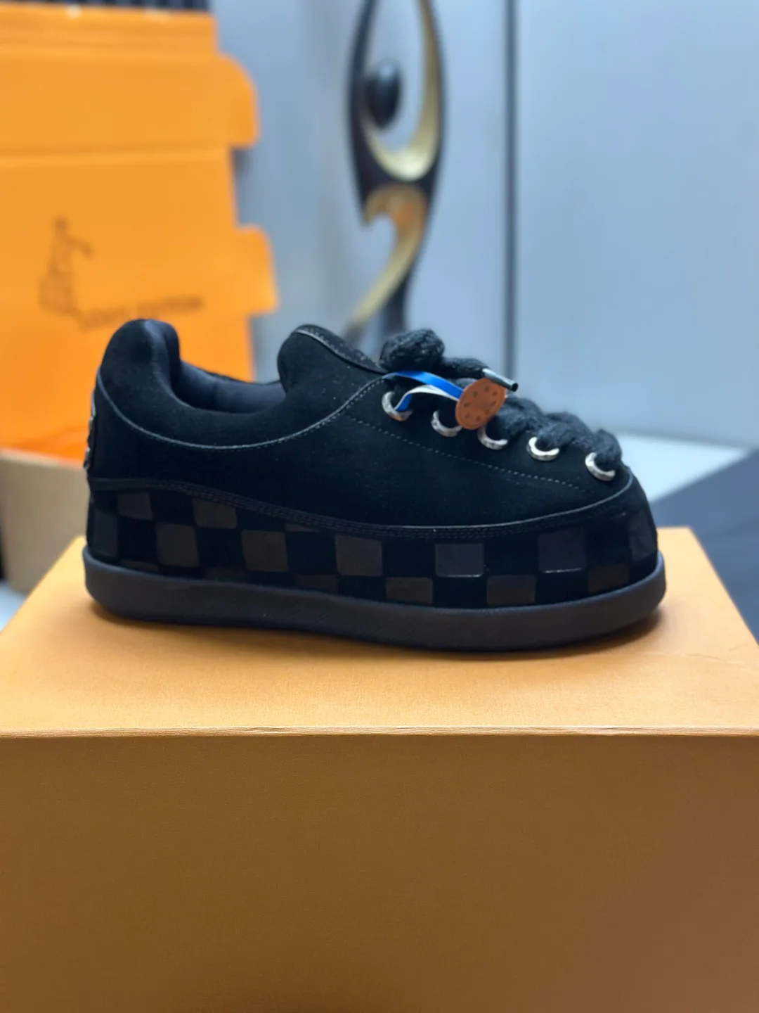 Кроссовки Женские Louis Vuitton 18781838