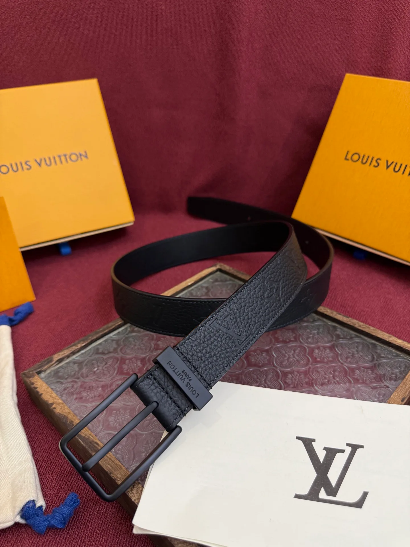 Ремни Louis Vuitton 646068
