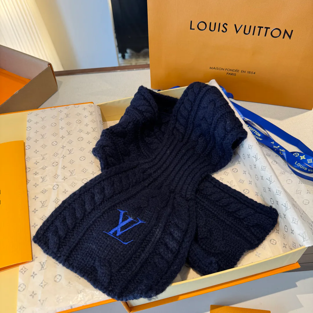 Шарфы Louis Vuitton 18377564