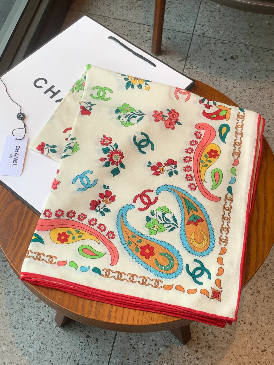 Платки Chanel 10627758