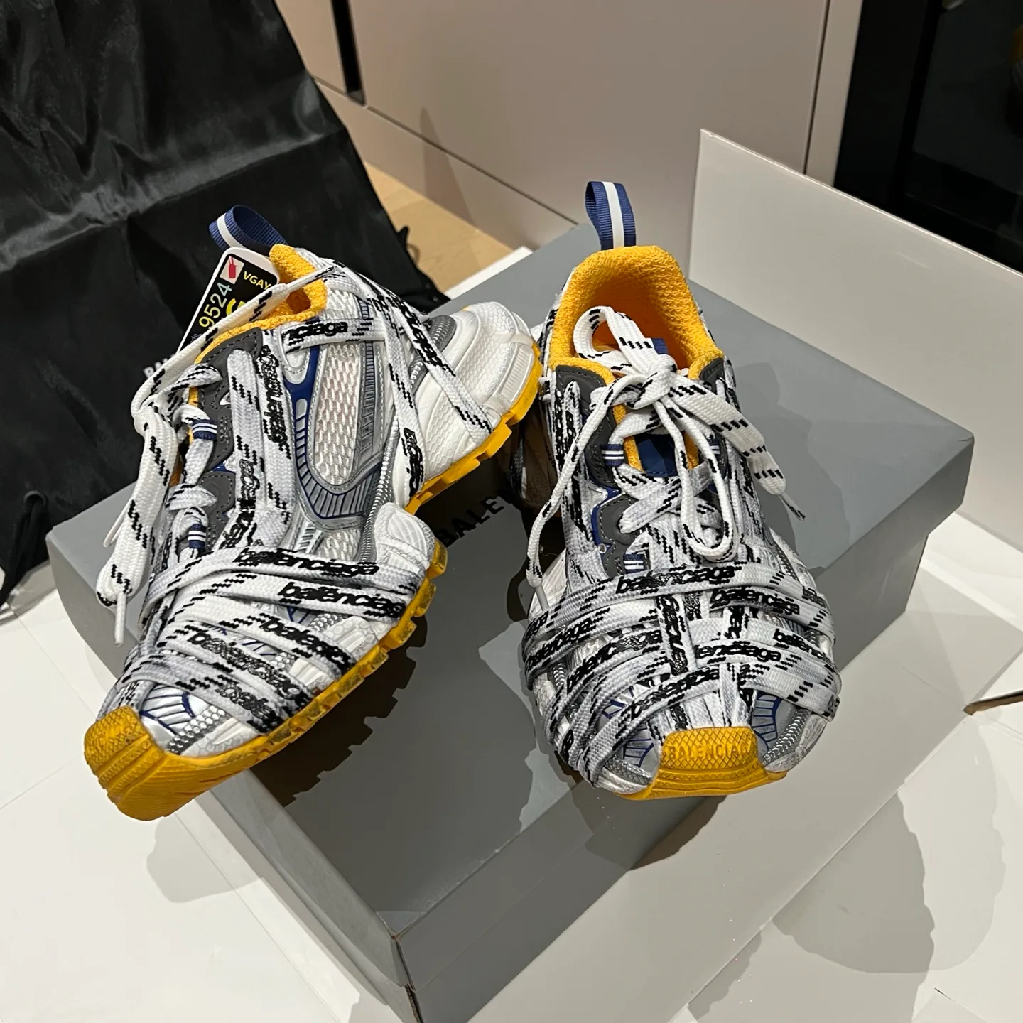 Кроссовки Женские Balenciaga 5027818