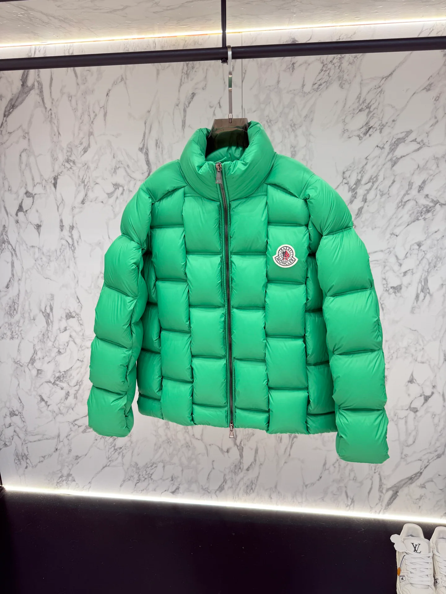 Куртки И Пуховики Мужские Moncler 1259219