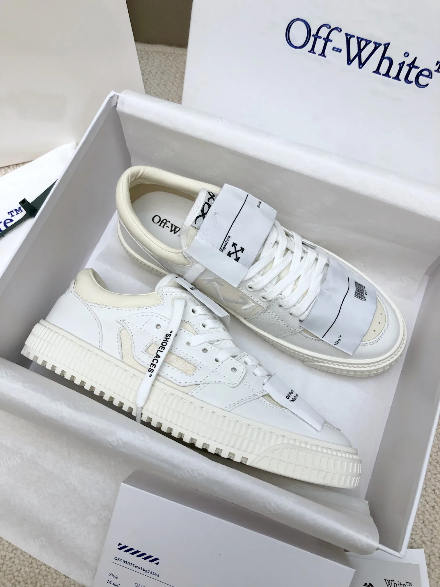 Кроссовки Женские Off-White 18158683