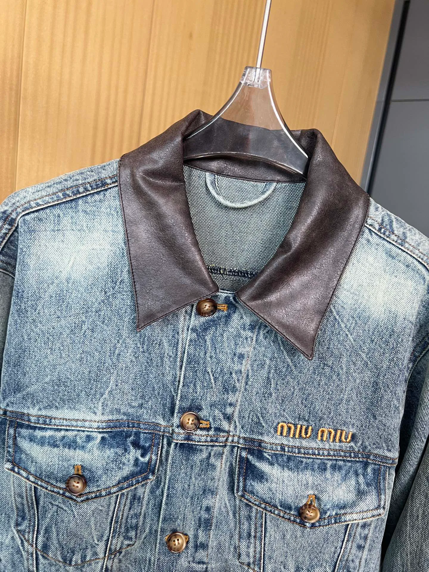 Куртки И Пуховики Женские Miu Miu 339833