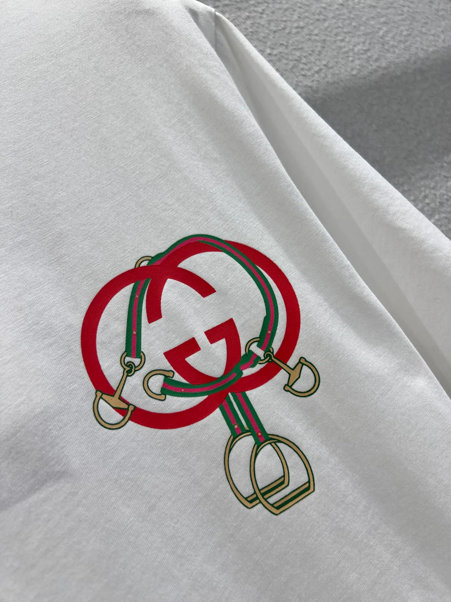 Футболки Женские Gucci 566308