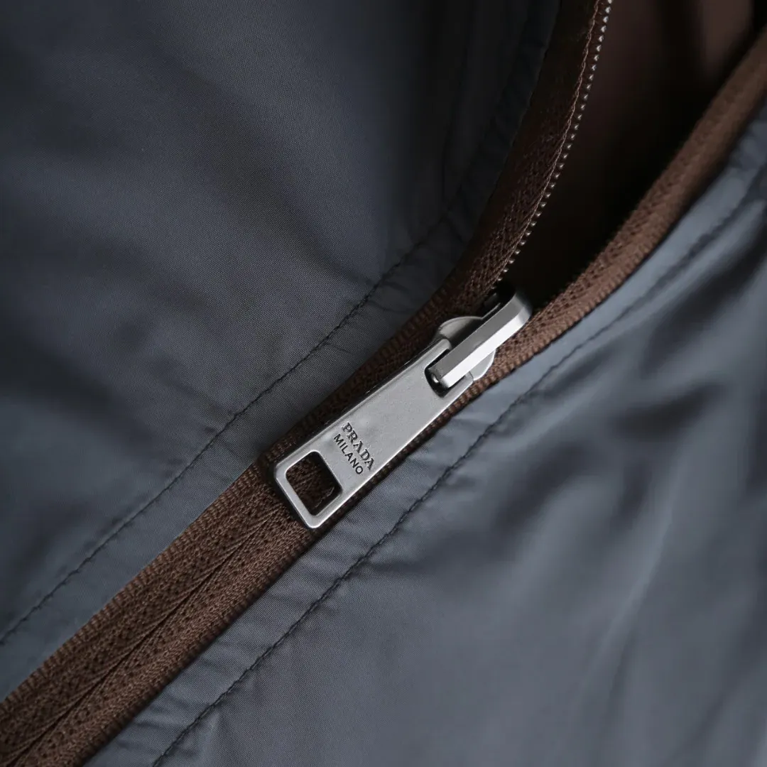 Куртки И Пуховики Женские Prada 1283103