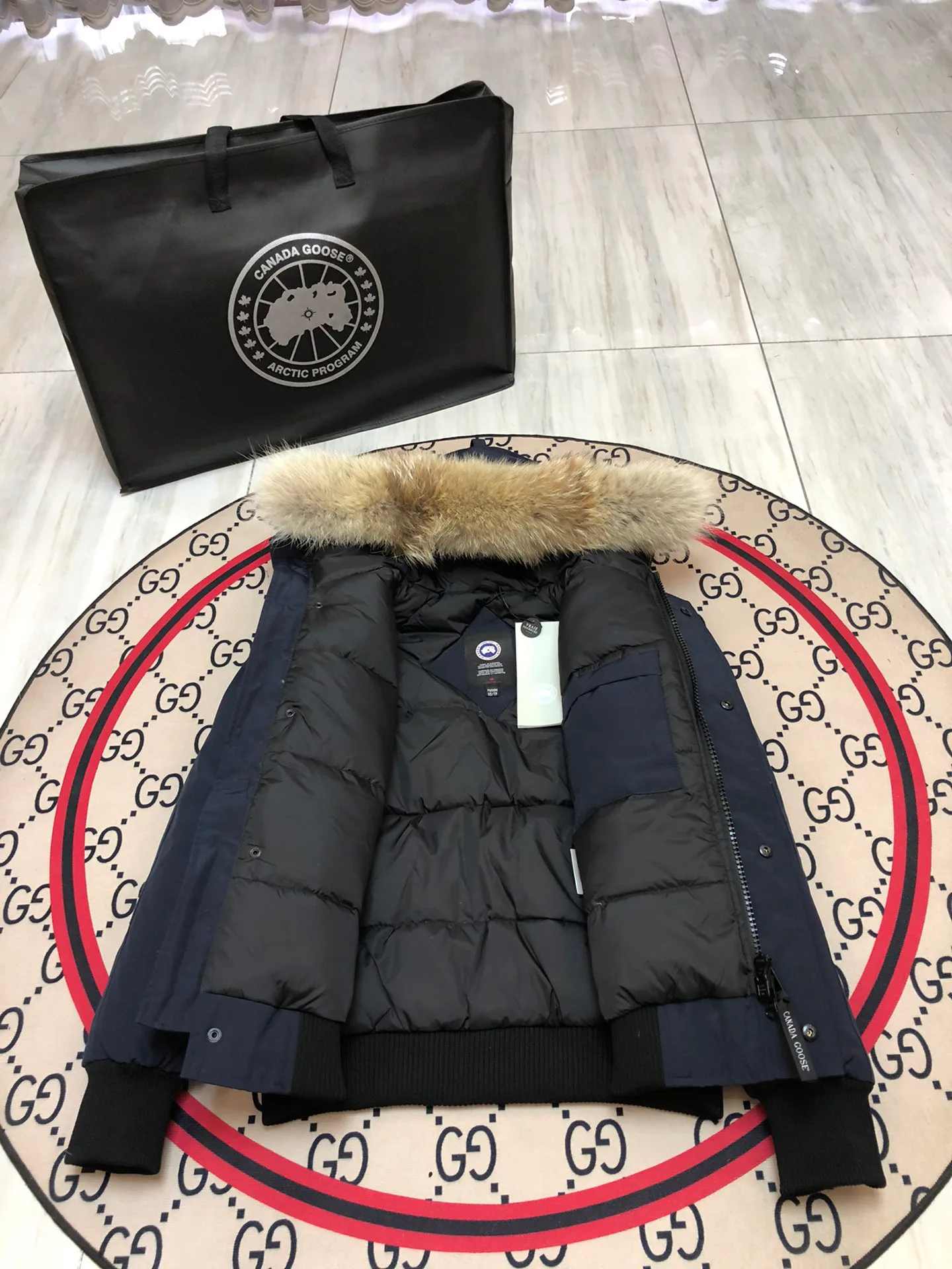 Куртки И Пуховики Женские Canada Goose 3153884