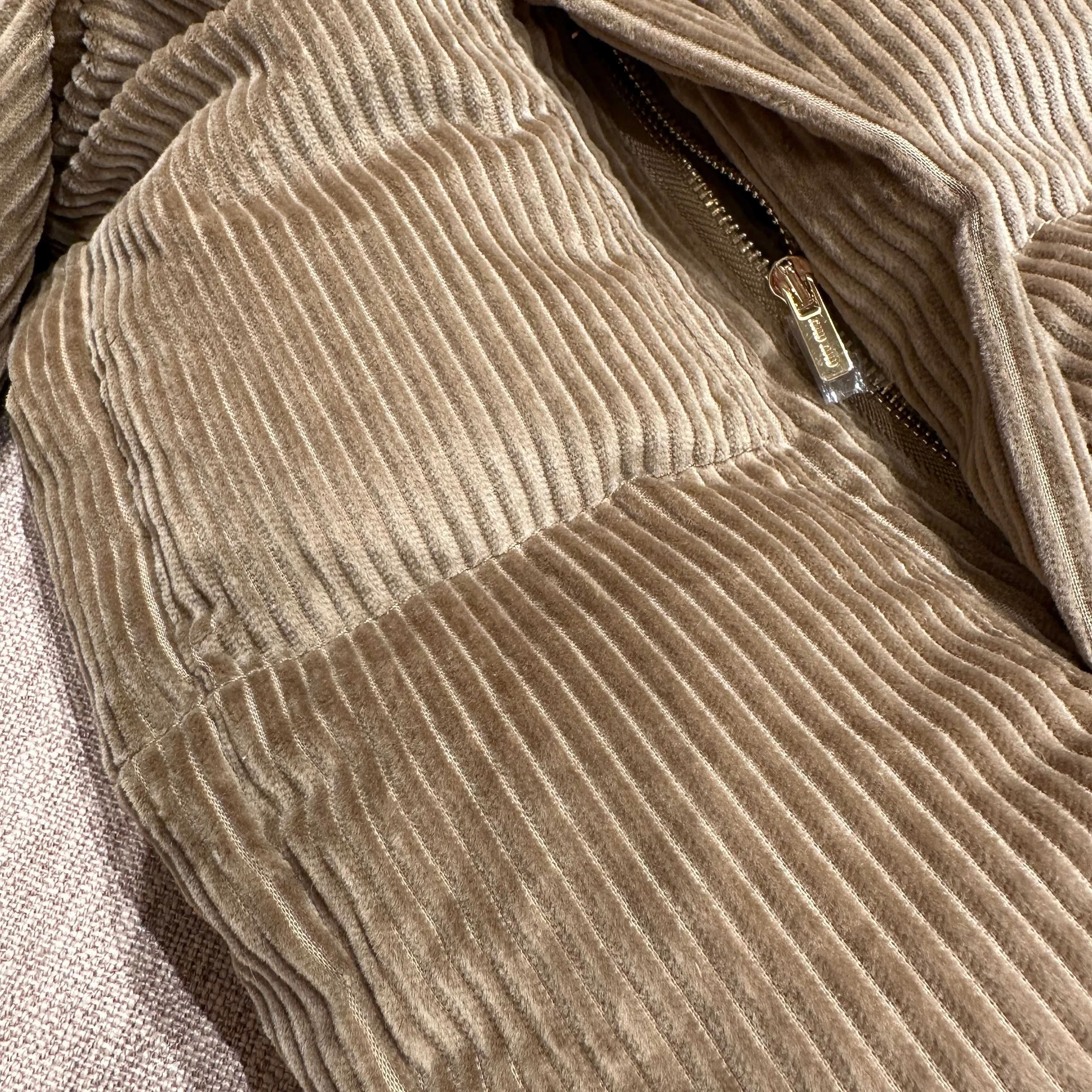 Куртки И Пуховики Женские Miu Miu 130159