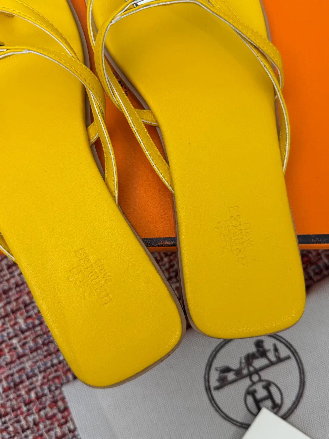 Шлепанцы Женские Hermes 1809512