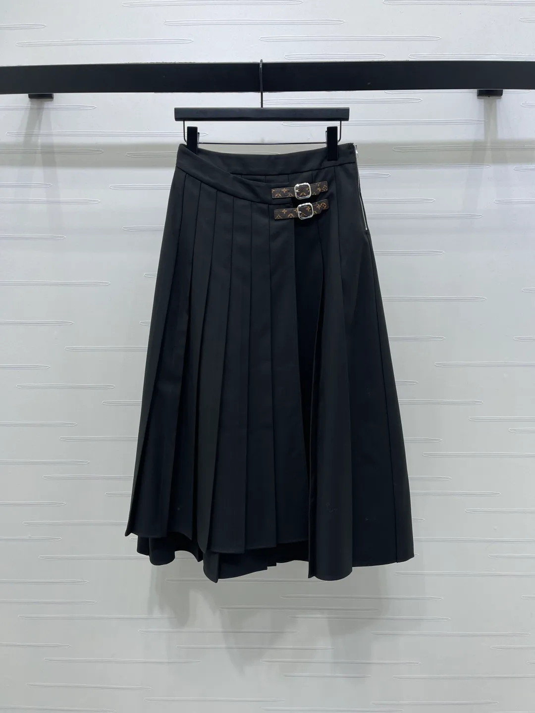 Юбки Женские Louis Vuitton 9575936