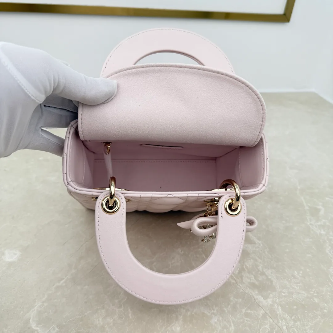 Классические Сумки Женские Christian Dior 18116217