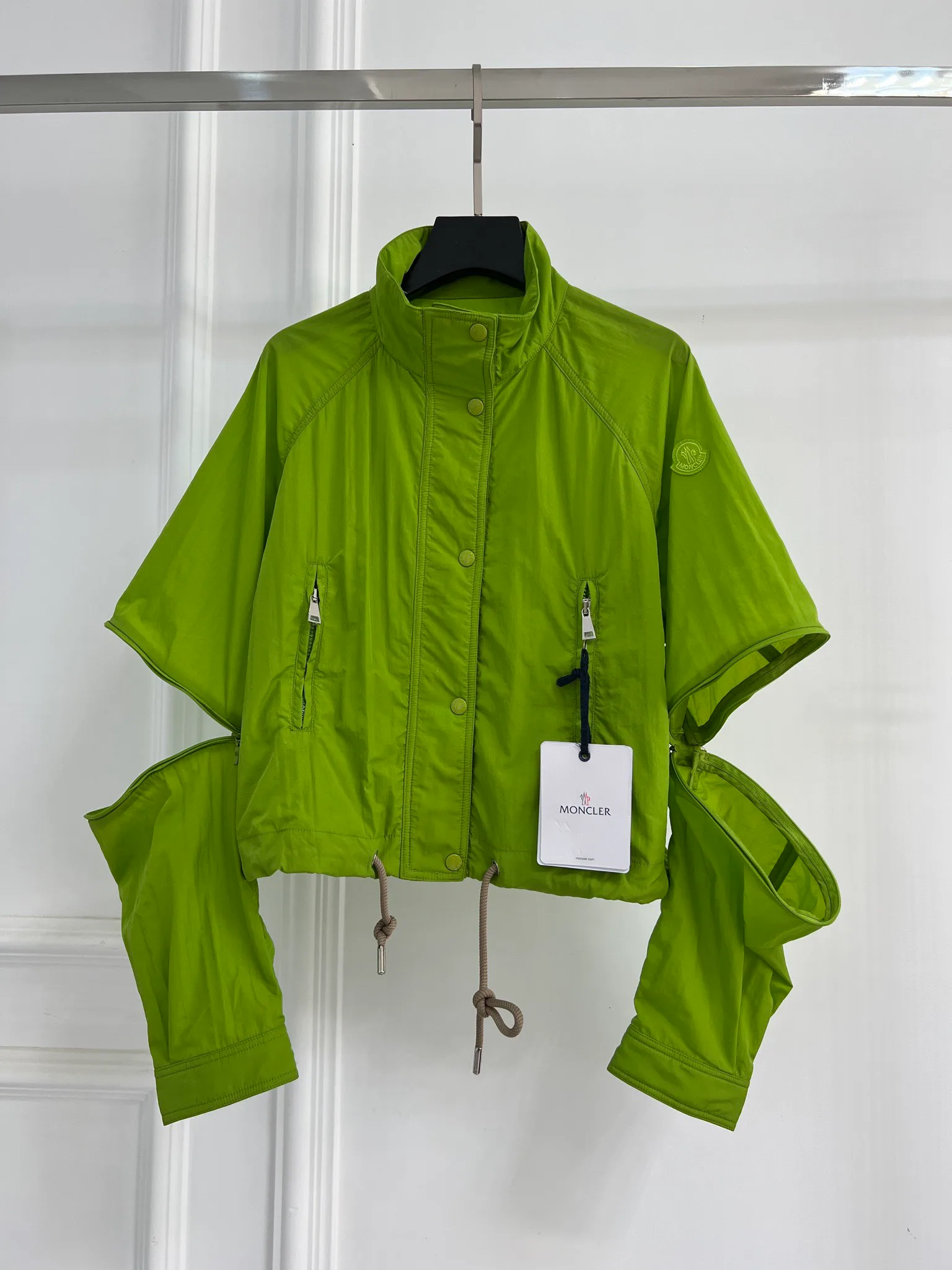 Куртки И Пуховики Женские Moncler 6248