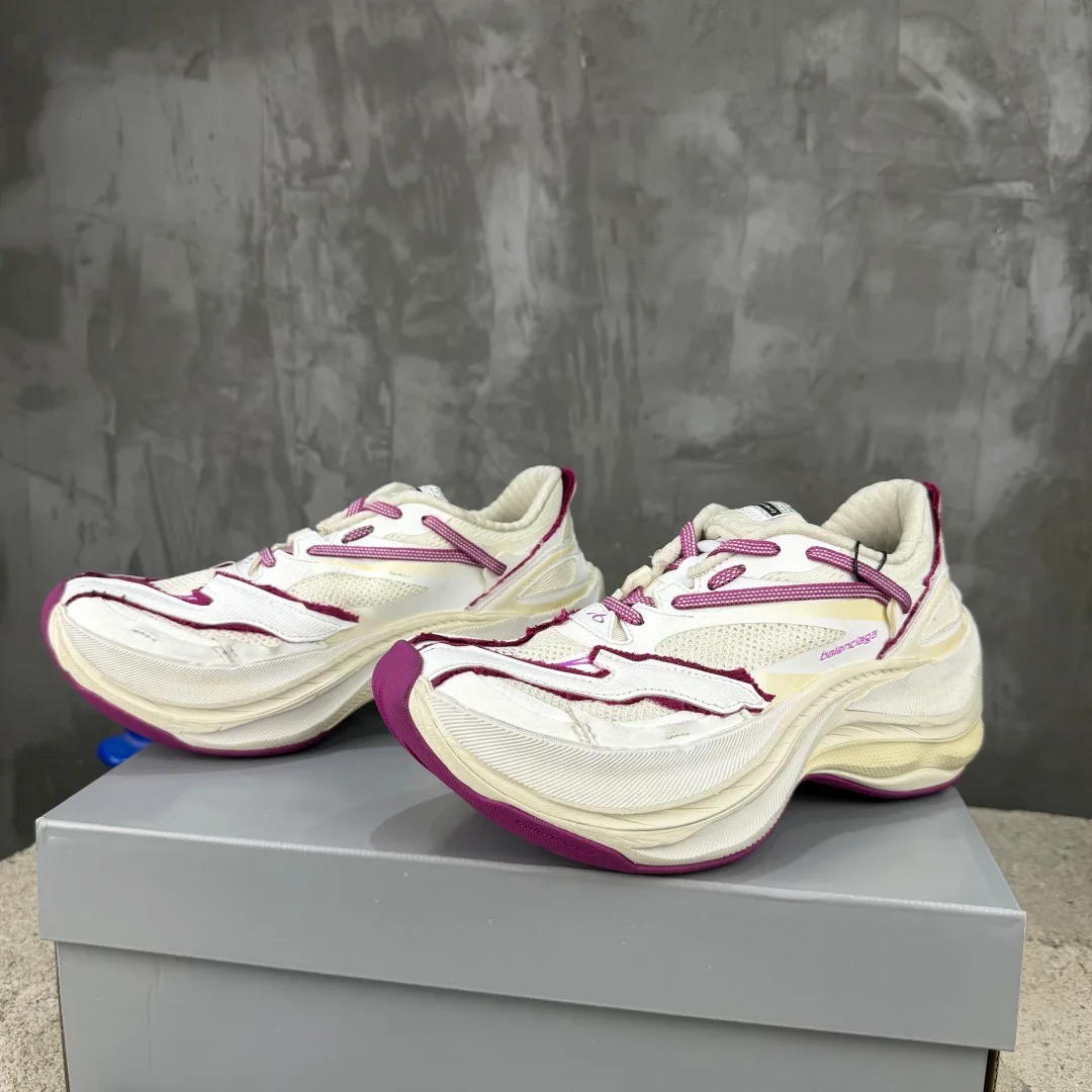 Кроссовки Женские Balenciaga 17787121